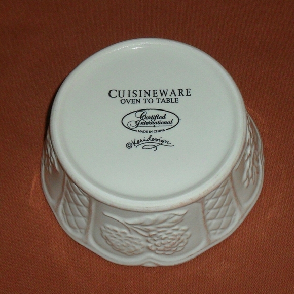 4 Kari Designs CUISINEWARE Embossed Pottery Ramekin Dessert Bowls International - Picture 3 of 6